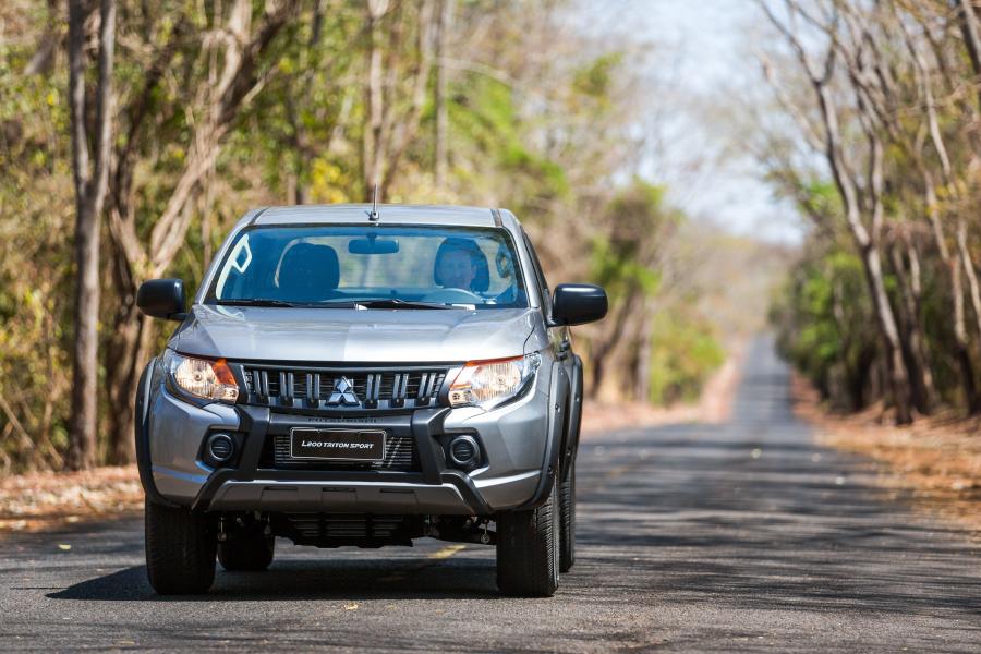  Mitsubishi L200 Triton Sport Outdoor 2019 года  (LA) (фото 9 из 28)